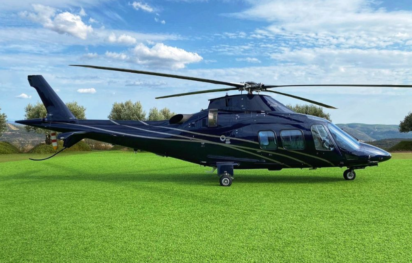 Agusta 109s Grand2